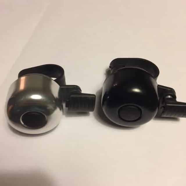 10x fietsbel. 10 kleine fietsbellen zwart grijs.